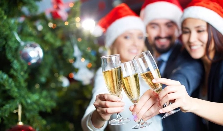 Сколько дней отдохнут жители Казахстана на Новый год