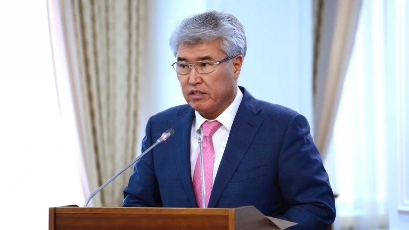 Арыстанбек Мұхамедиұлы латынға көшу үшін қанша қаржы жұмсалатынын айтты