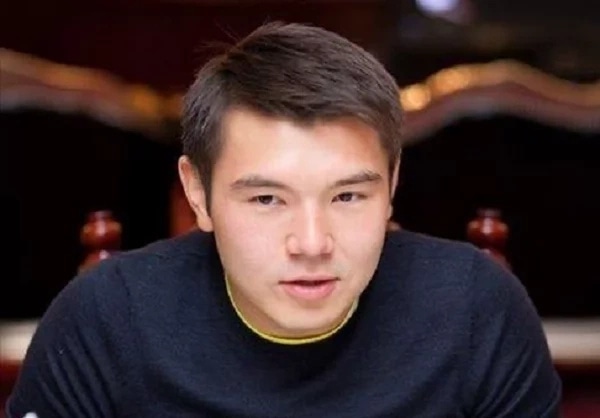 Отандық шенеуніктердің сымбатты ұлдары туралы не білеміз? (фото)