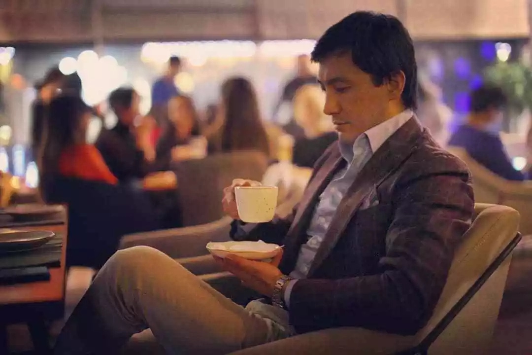 Қазақ миллионері "ағашкаларға" Дубай немесе Монакода қызмет ететін қыздар туралы айтты