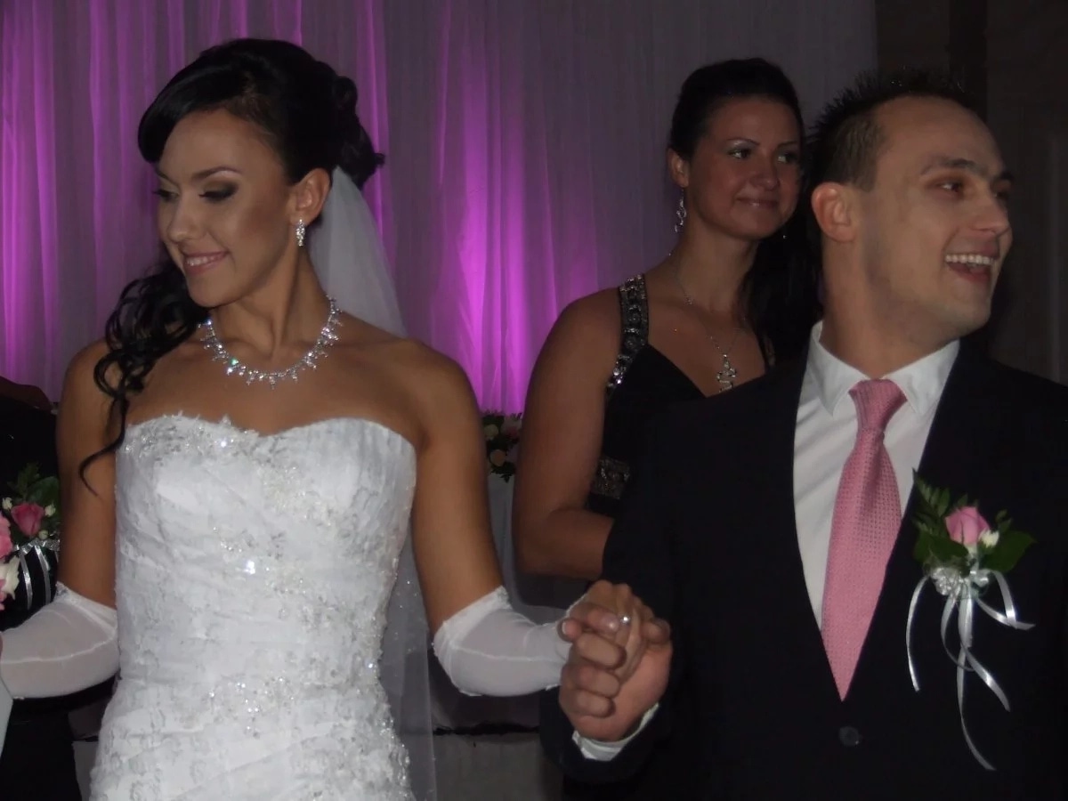 Медальдарынан айырылған Илья Ильин әйелімен ажырасып кетті